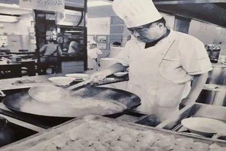 傳承與創(chuàng)新并行 老字號(hào)食品企業(yè)忙生產(chǎn)，食品添加劑護(hù)航品質(zhì)升級(jí)